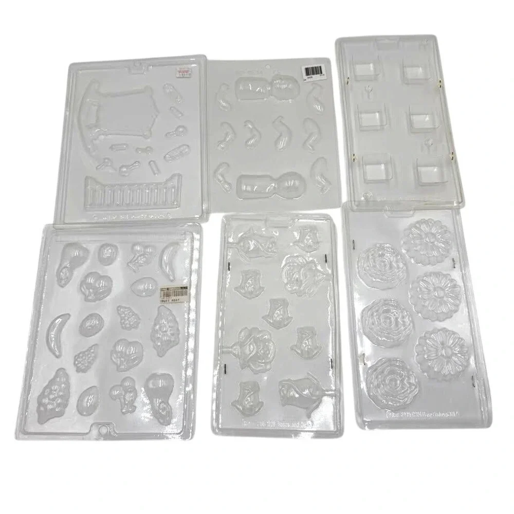 Wilton CK Products Candy Chocolate‎ Molds 30 Lot Clear Plastic Multiple Themes